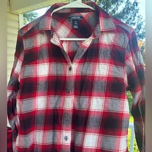 Lands’ End M 10 flannel red black white